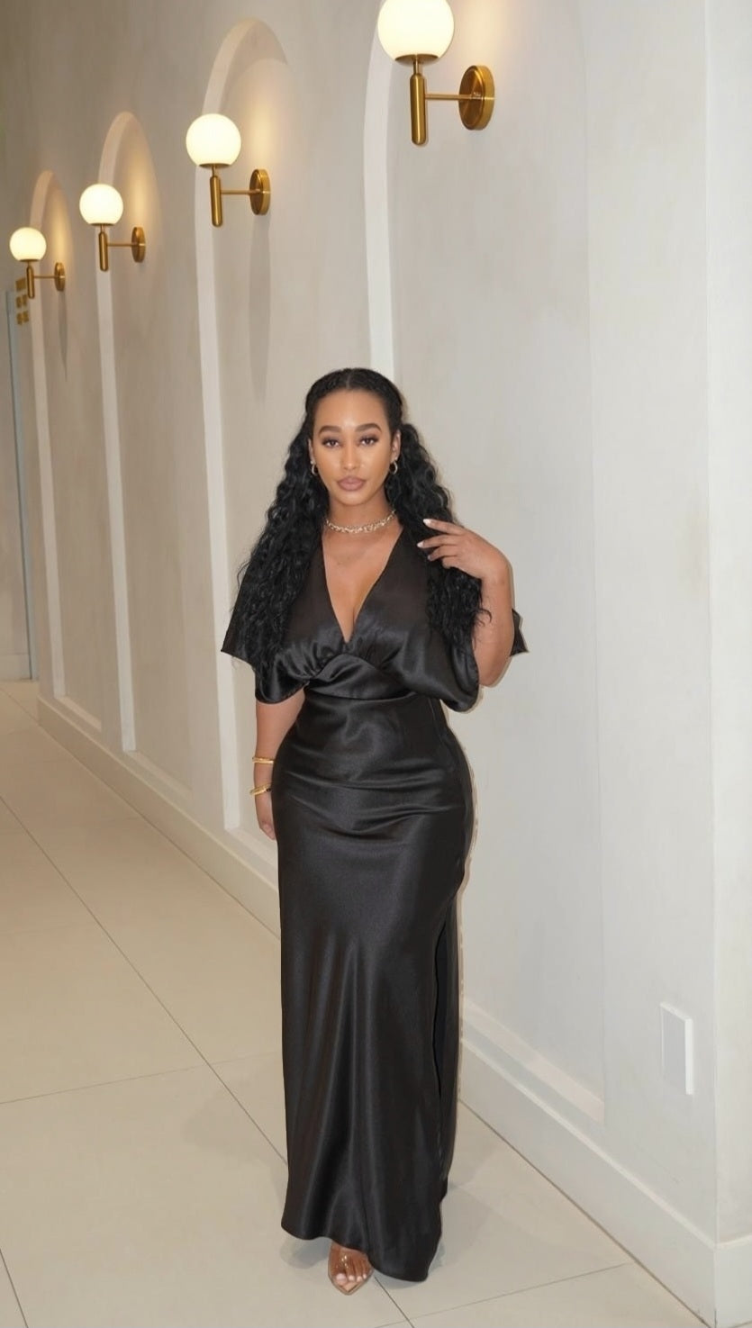 Noir Élégance Dress